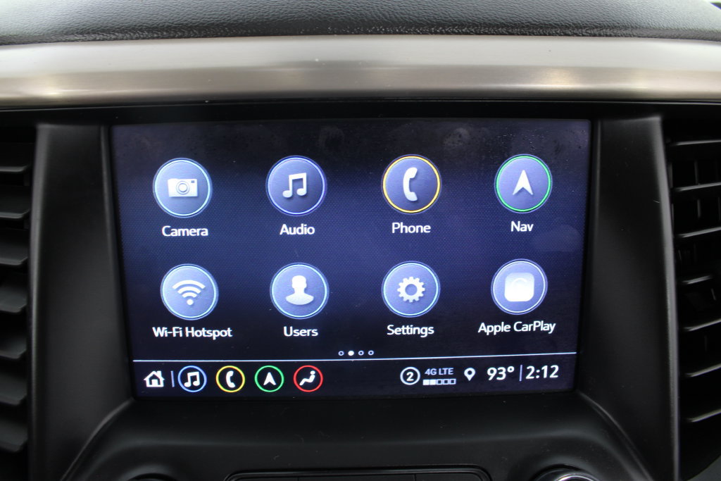 Used 2023 GMC Acadia Denali w/ Denali Ultimate Package FWD image 7