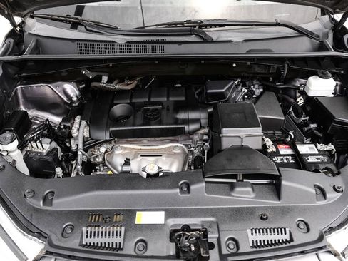Used 2019 Toyota Highlander LE FWD image 51
