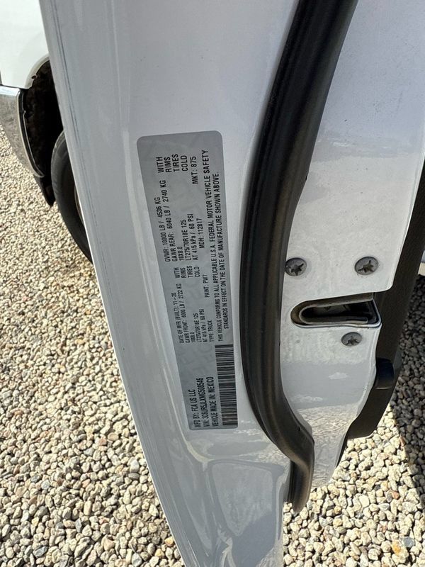 Used 2021 RAM 2500 Big Horn AWD/4WD image 39