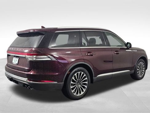Used 2020 Lincoln Aviator Reserve w/ Equipment Group 201A image 7