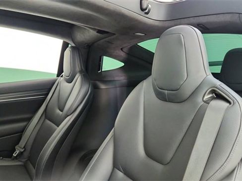 Used 2022 Tesla Model X Plaid image 33