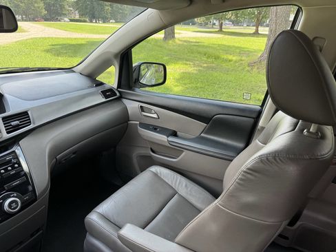 Used 2013 Honda Odyssey EX-L image 13