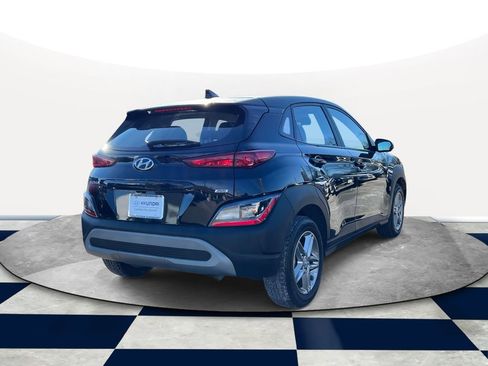 Used 2023 Hyundai Kona SE w/ Cargo Package image 4