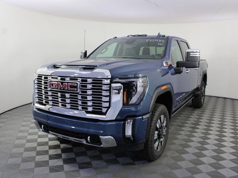 New 2026 GMC Sierra 2500 Denali w/ Denali Reserve Package AWD/4WD image 27