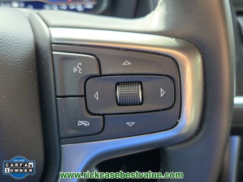 Used 2024 Chevrolet Suburban Z71 w/ Luxury Package AWD/4WD image 23