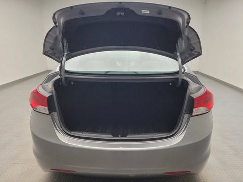 Used 2013 Hyundai Elantra GLS w/ Preferred Pkg FWD image 29