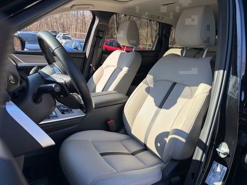 Used 2025 MAZDA CX-90 3.3 Turbo w/ Preferred Package image 17