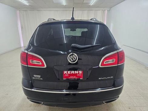 Used 2017 Buick Enclave Leather FWD image 19
