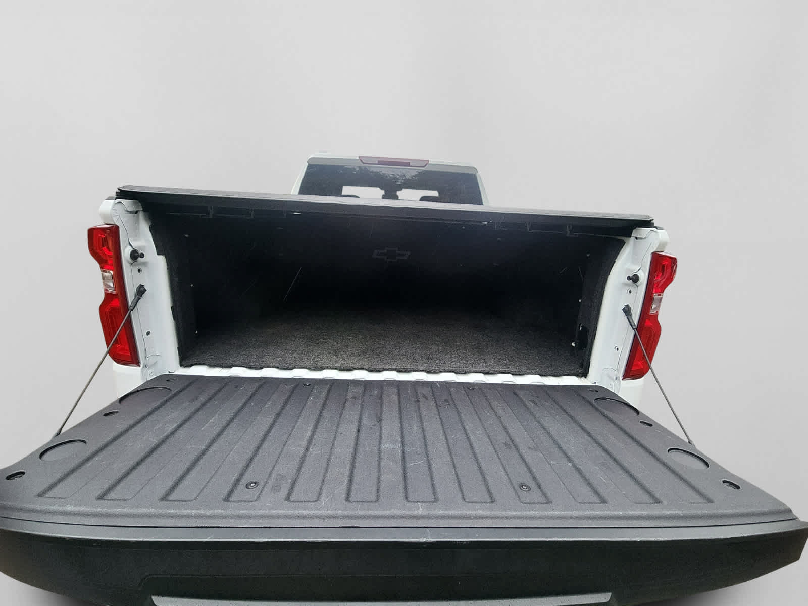 Used 2025 Chevrolet Silverado 1500 LT Trail Boss AWD/4WD image 11