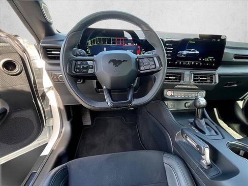 Used 2025 Ford Mustang Dark Horse RWD image 7