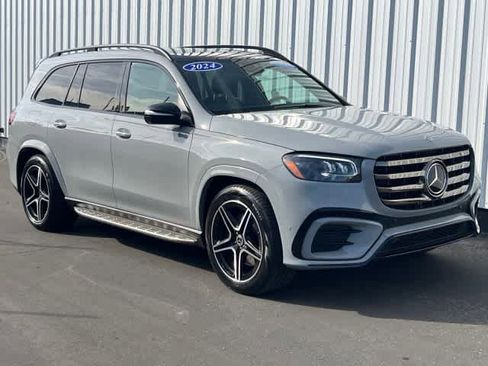 Certified 2024 Mercedes-Benz GLS 450 4MATIC image 8