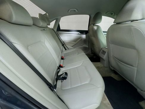 Used 2015 Volkswagen Passat 1.8T Limited Edition image 33