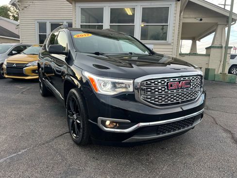 Used 2017 GMC Acadia Denali image 5