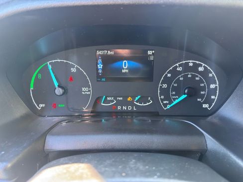 Used 2022 Ford E-Transit 148 High Roof Extended image 18