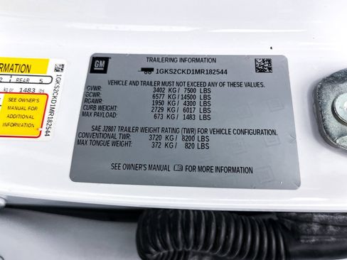 Used 2021 GMC Yukon AT4 w/ AT4 Premium Plus Package image 43