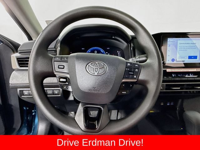 Used 2026 Toyota Camry LE FWD image 11