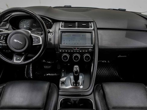 Used 2020 Jaguar E-PACE SE AWD/4WD image 16