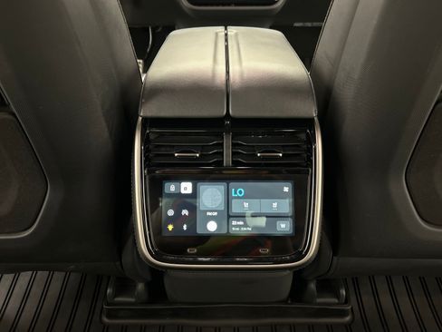 Used 2022 Rivian R1T Launch Edition AWD/4WD image 28