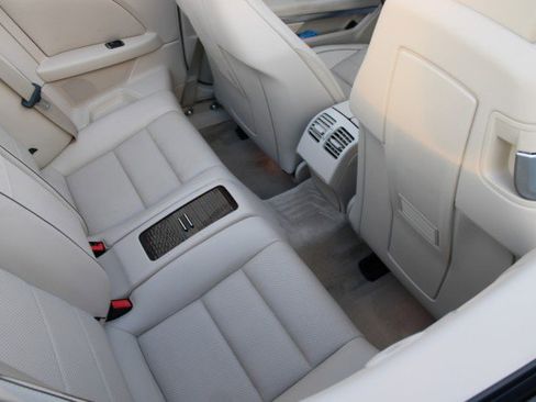 Used 2014 Mercedes-Benz E 350 Cabriolet image 37