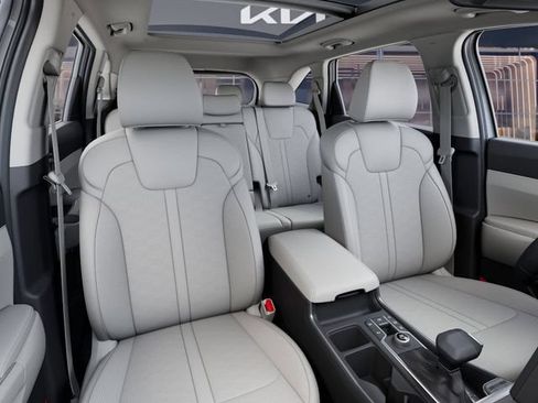 Certified 2026 Kia Sorento EX w/ EX Premium Package FWD image 15
