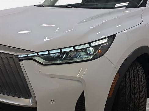 Certified 2026 INFINITI QX60 Luxe w/ Family Package image 28