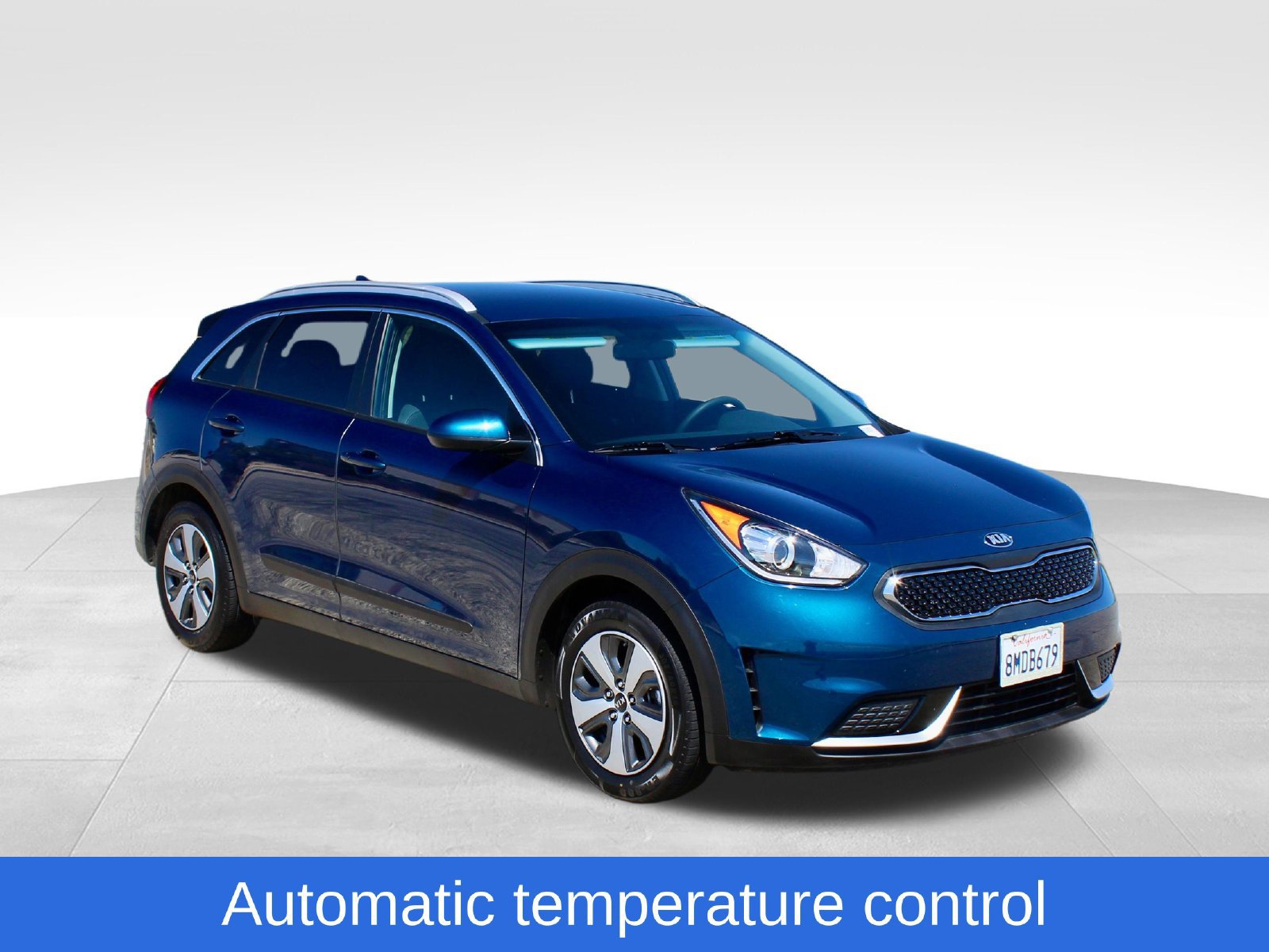 Used 2019 Kia Niro LX FWD image 4