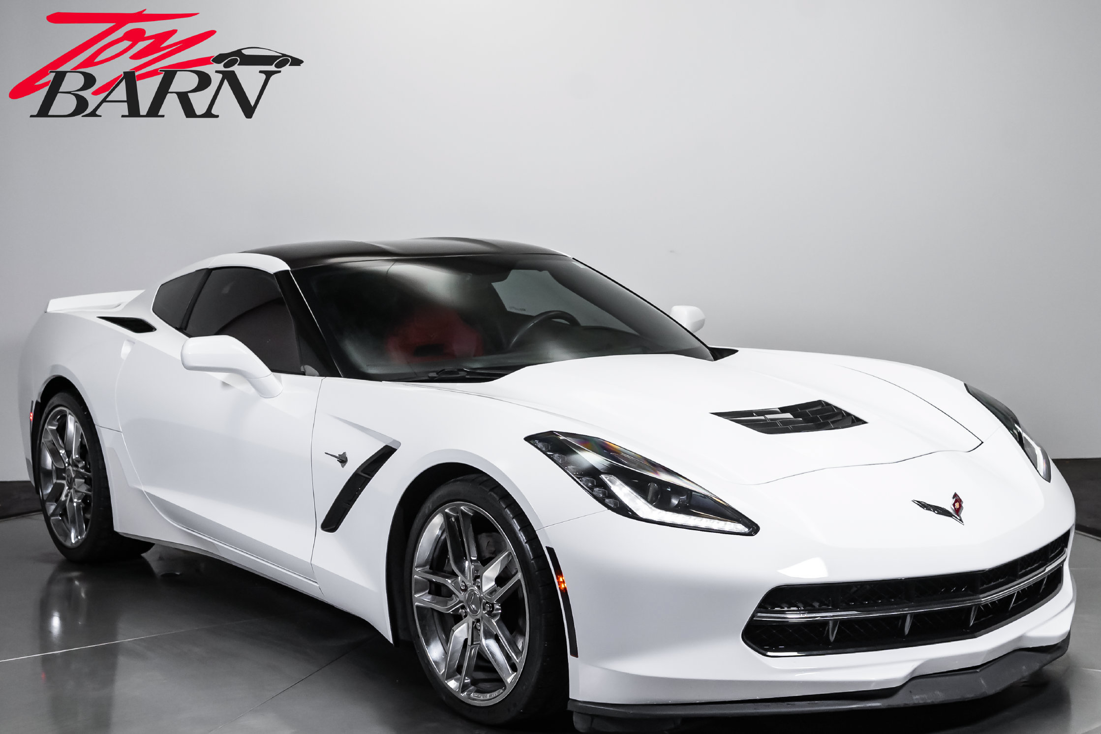 Used 2015 Chevrolet Corvette Stingray Coupe w/ 2LT Preferred Equipment Group RWD image 15
