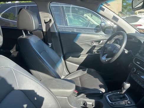 Used 2021 Hyundai Kona Ultimate AWD/4WD image 9