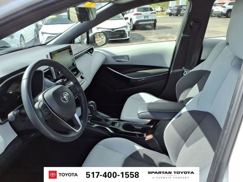 Used 2021 Toyota Corolla XSE FWD image 12