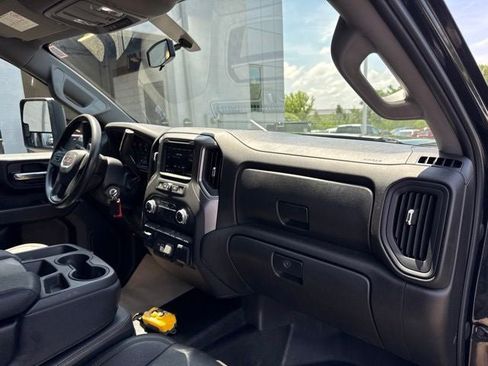Used 2022 GMC Sierra 3500 Pro w/ Convenience Package AWD/4WD image 34