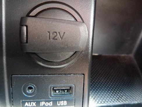 Used 2013 Hyundai Elantra image 22