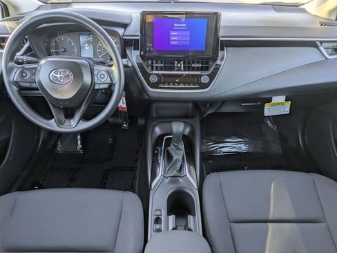 Used 2025 Toyota Corolla LE image 11