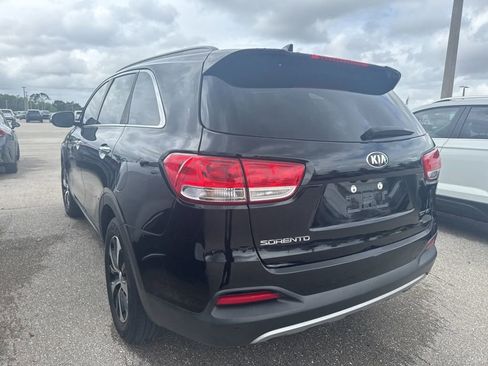 Used 2018 Kia Sorento EX image 6