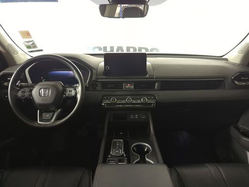 Certified 2024 Honda Pilot Elite image 11