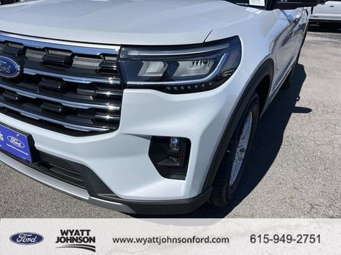 New 2026 Ford Explorer Active image 9