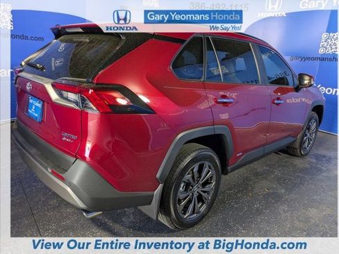 Used 2025 Toyota RAV4 Limited w/ Advanced Technology Package image 6