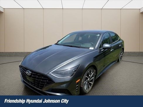 Used 2023 Hyundai Sonata Limited FWD image 1