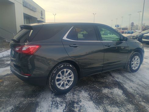 Used 2020 Chevrolet Equinox LT w/ Driver Convenience Package image 14