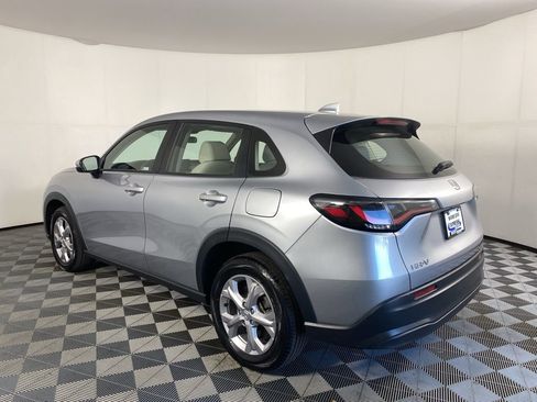 Used 2023 Honda HR-V LX image 6