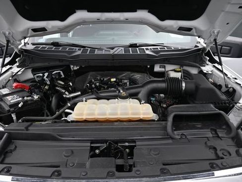 Used 2021 Ford F150 XLT w/ Equipment Group 302A High RWD image 17