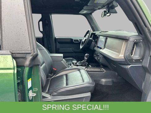 Certified 2025 Ford Bronco Outer Banks AWD/4WD image 16