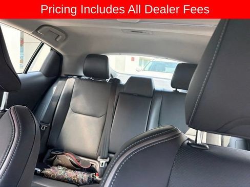 Used 2023 Toyota Prius XLE FWD image 4