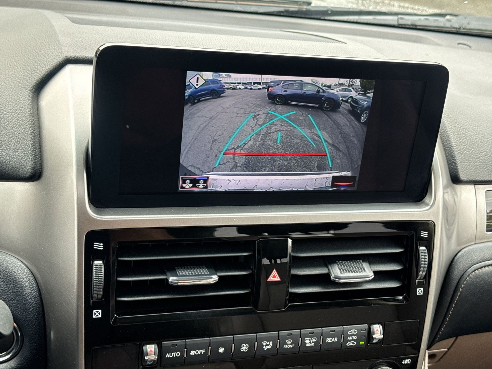 Used 2023 Lexus GX 460 Premium w/ Premium Package AWD/4WD image 19