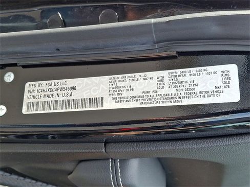 Used 2023 Jeep Wrangler Rubicon w/ Cold Weather Group image 29