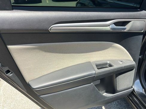 Used 2019 Ford Fusion S image 20