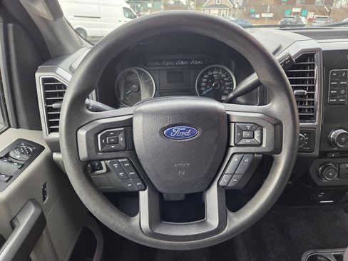 Used 2017 Ford F150 XLT image 22