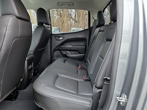 Used 2021 Chevrolet Colorado ZR2 image 12