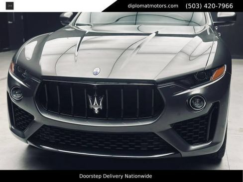 Used 2019 Maserati Levante GranSport AWD/4WD image 14