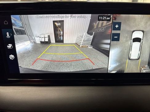 Used 2025 Hyundai Palisade Calligraphy image 8