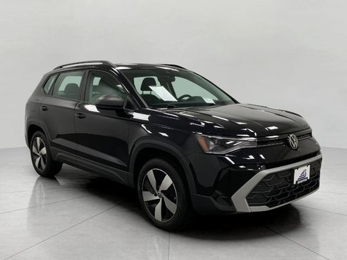 Used 2025 Volkswagen Taos S AWD/4WD image 1